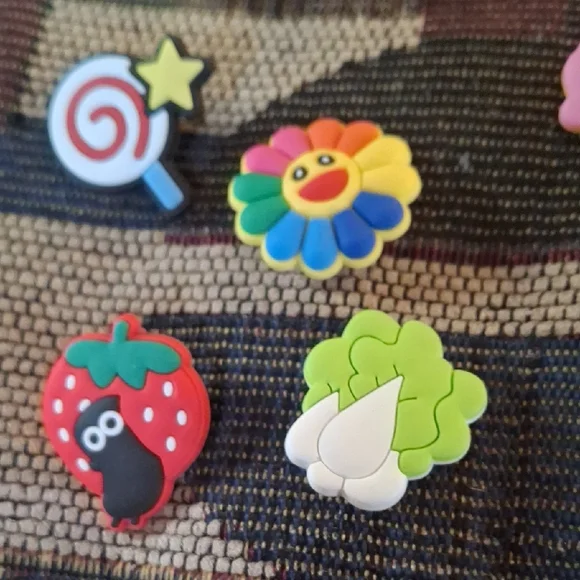 Colorful Cute Shoe Charms - Multicolor Flower, Ice Cream & Fruit Accessories - Picture 5 of 5